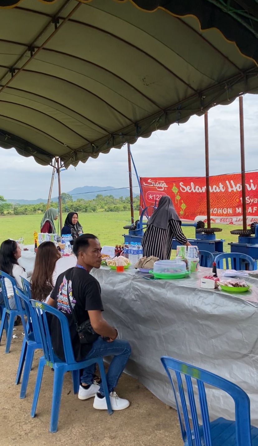 Lestarikan Perlombaan Tradisional bersama Mahasiswa Alumni KKN Desa Kandangan Baru 2024 Lestarikan Perlombaan Tradisional bersama Mahasiswa Alumni KKN Desa Kandangan Baru 2024