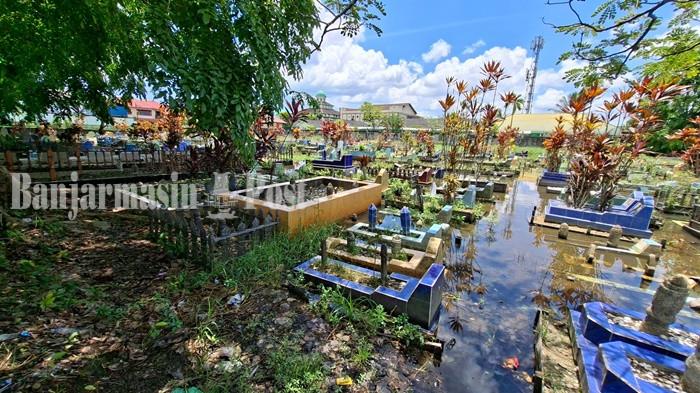 DLH Banjarmasin Soroti Keterbatasan Lahan TPU, Usulan Tambahan di Kuin Kacil Sempat Mengambang DLH Banjarmasin Soroti Keterbatasan Lahan TPU, Usulan Tambahan di Kuin Kacil Sempat Mengambang