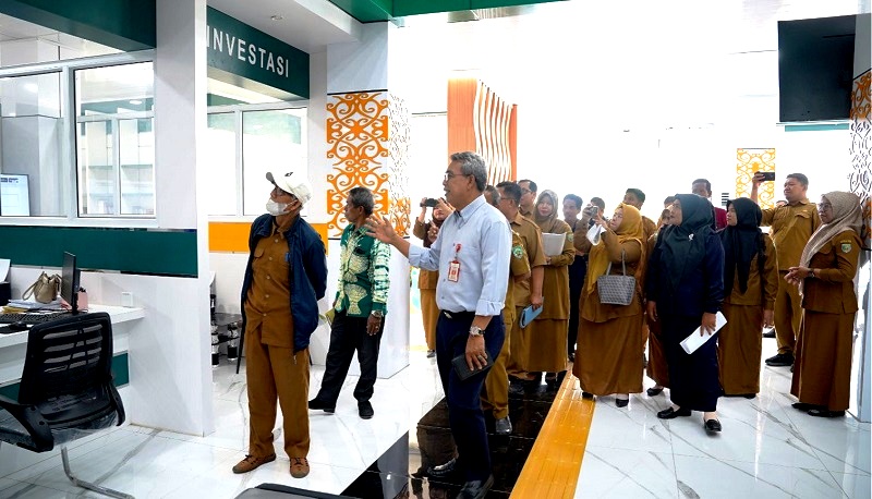 DPMPTSP Balangan Sosialisasikan Mal Pelayanan Publik kepada Perangkat Desa DPMPTSP Balangan Sosialisasikan Mal Pelayanan Publik kepada Perangkat Desa