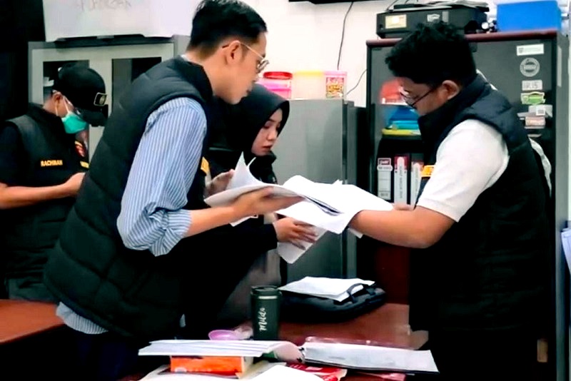Kejaksaan Negeri Balangan Geledah Kantor Disperindag Terkait Penyidikan Proyek Revitalisasi Pasar Uren