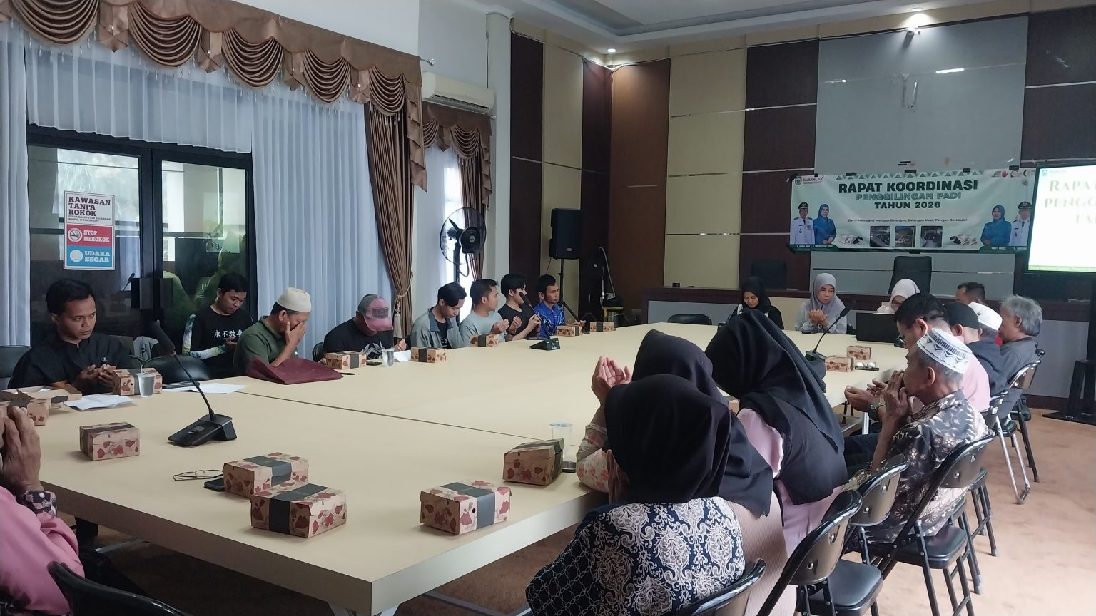 DKP3 Balangan Gelar Rakor Penggilingan Padi 2026, Bahas Stabilitas Pangan dan Distribusi BBM DKP3 Balangan Gelar Rakor Penggilingan Padi 2026, Bahas Stabilitas Pangan dan Distribusi BBM
