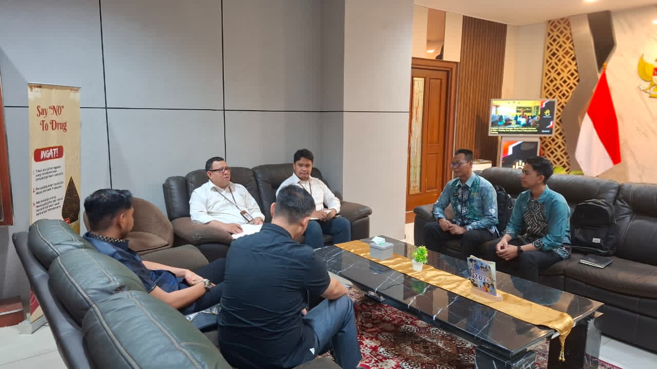 DPRD Balangan Perjuangkan Kejelasan Status Honorer Non Database Melalui Konsultasi ke KemenPANRB DPRD Balangan Perjuangkan Kejelasan Status Honorer Non Database Melalui Konsultasi ke KemenPANRB