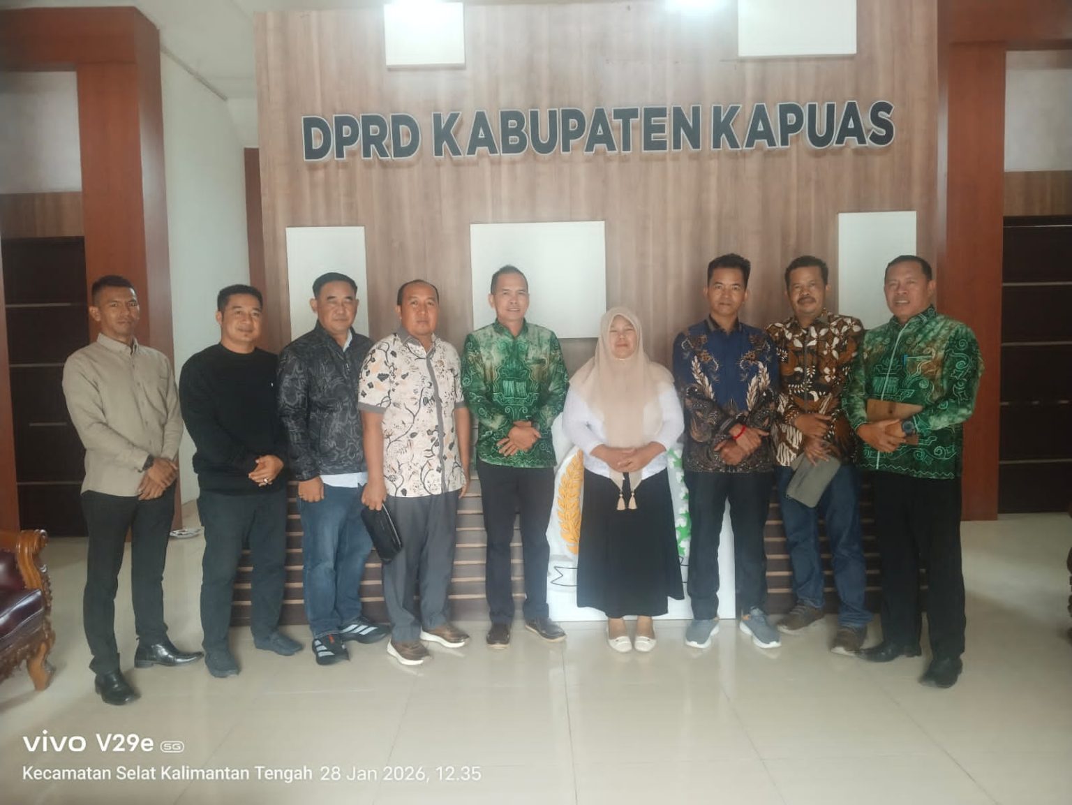 DPRD Balangan Pelajari Pengelolaan CSR dan PPM Perusahaan ke DPRD Kapuas DPRD Balangan Pelajari Pengelolaan CSR dan PPM Perusahaan ke DPRD Kapuas
