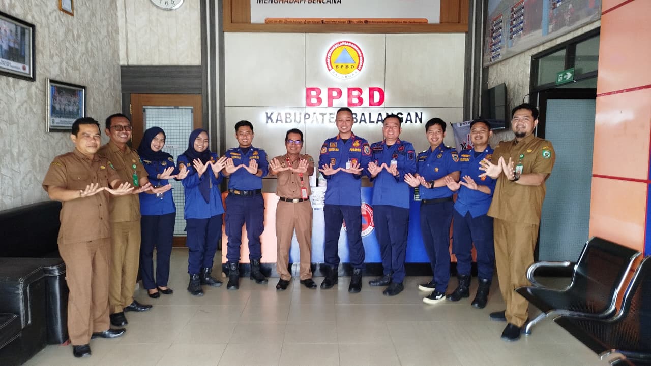 Damkar Kalsel dan BPBD Balangan Perkuat Sinergi Penanggulangan Bencana dan Kebakaran
