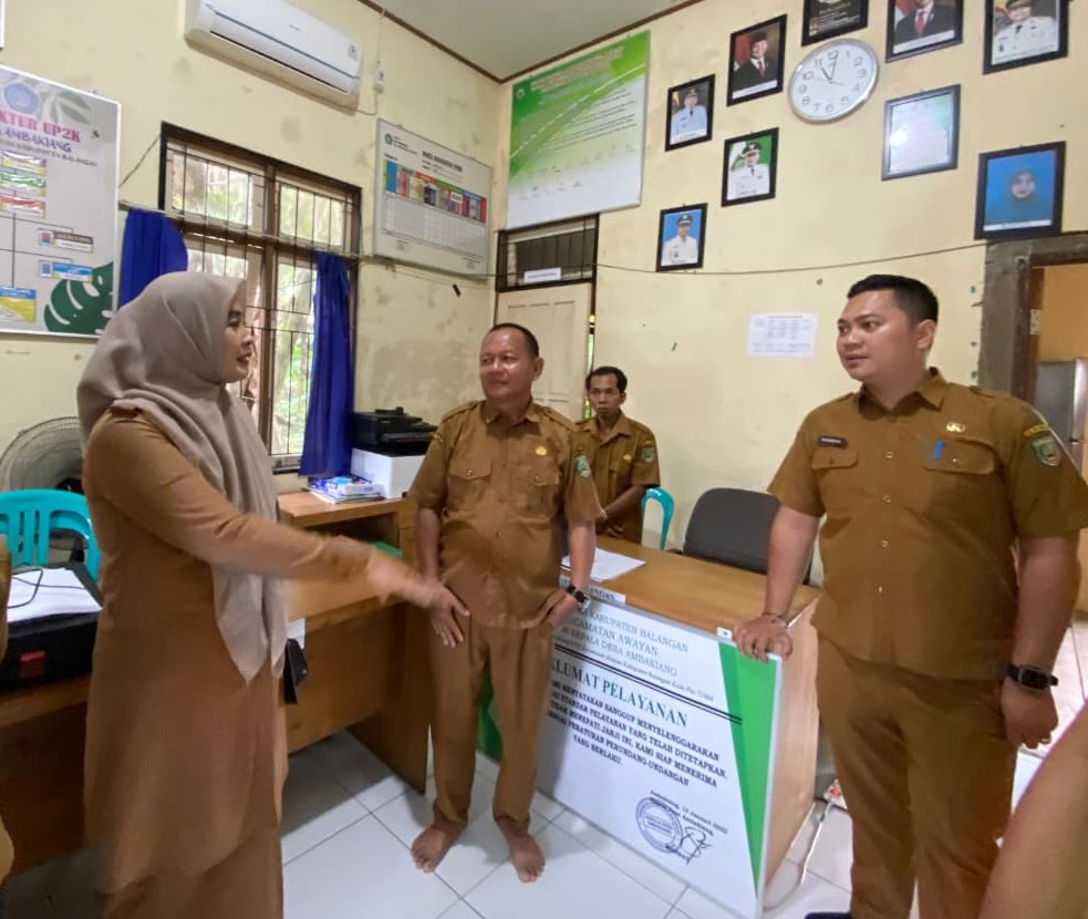 DP3A P2KB PMD Balangan Lakukan Monev Calon Desa Maladministrasi di Kecamatan Awayan DP3A P2KB PMD Balangan Lakukan Monev Calon Desa Maladministrasi di Kecamatan Awayan