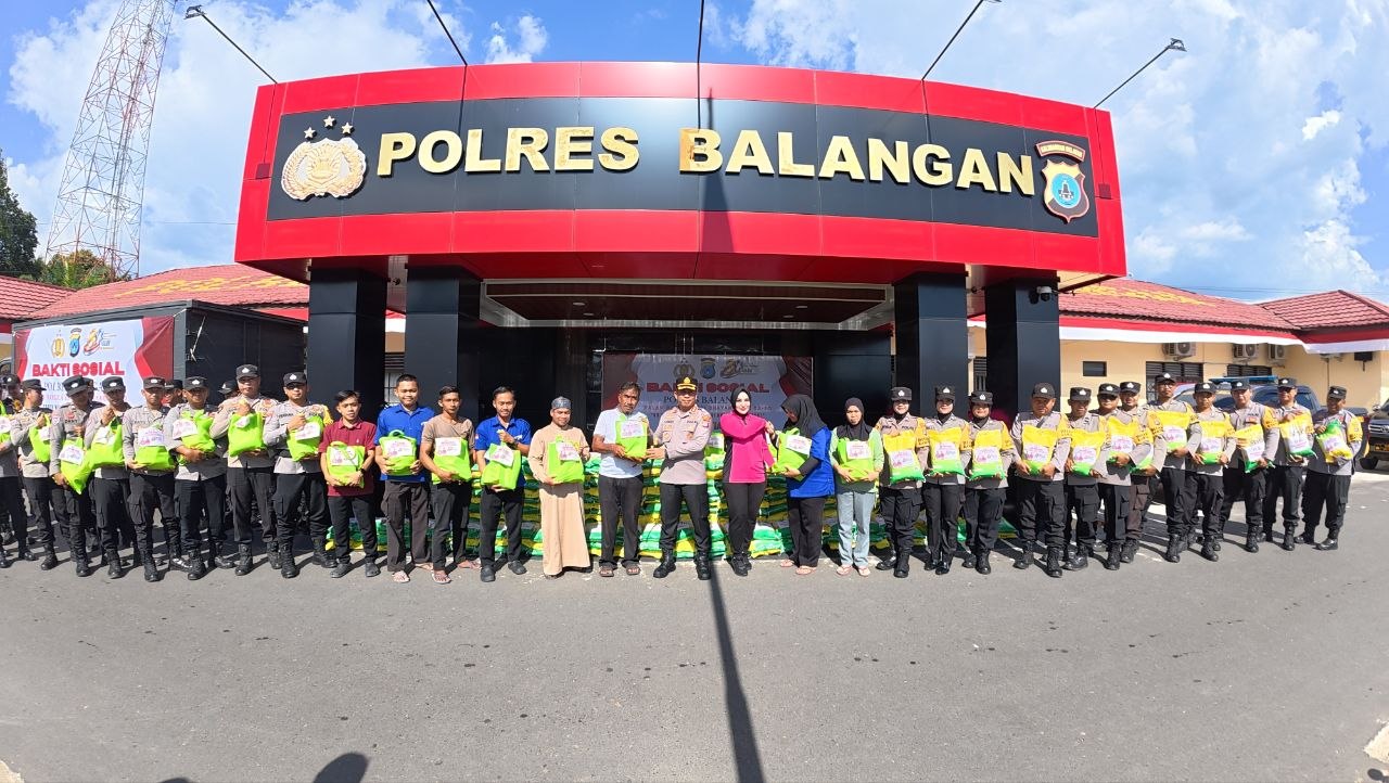 Polres Balangan Salurkan 1.100 Paket Bantuan Sosial Sambut Hari Bhayangkara ke-80 Polres Balangan Salurkan 1.100 Paket Bantuan Sosial Sambut Hari Bhayangkara ke-80