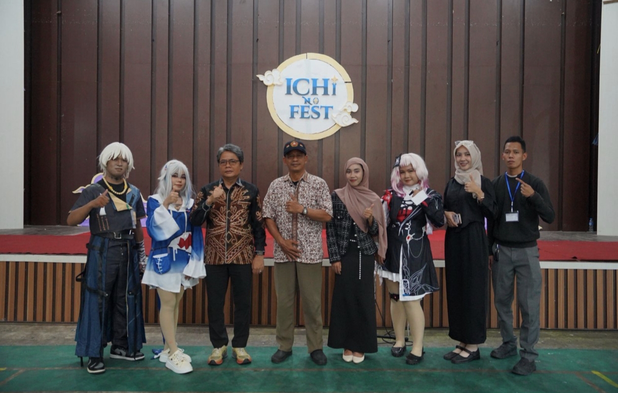Sentil Soal AI, Pemkab Balangan Dukung Penuh Karya Orisinal Anak Muda di ICHI NO FEST 2026 Sentil Soal AI, Pemkab Balangan Dukung Penuh Karya Orisinal Anak Muda di ICHI NO FEST 2026