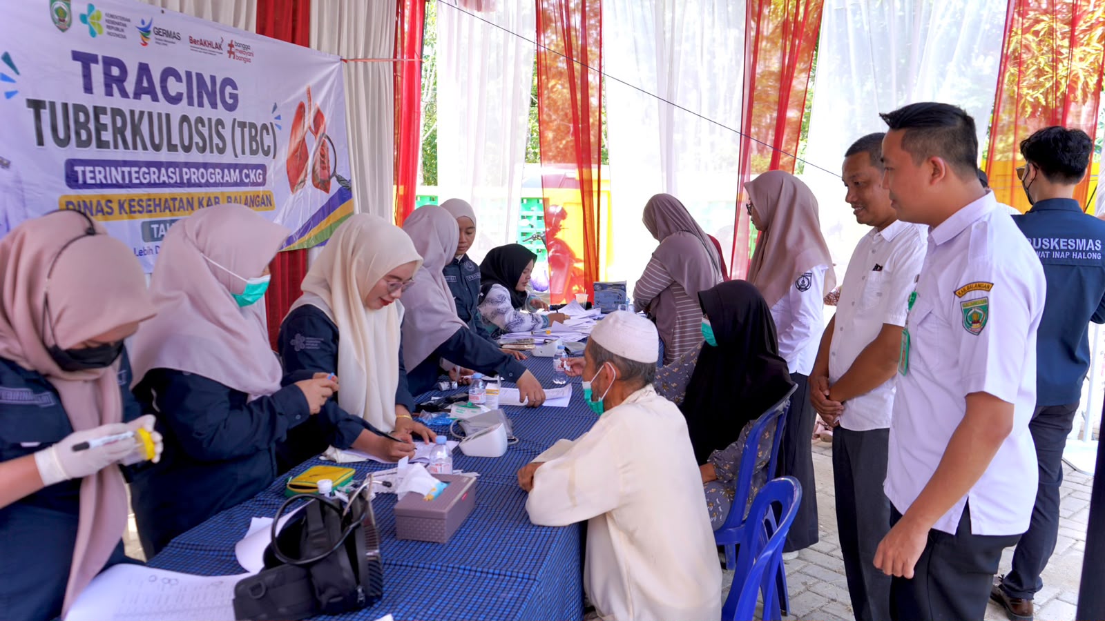 Dinkes Balangan Lakukan Tracing TB di Desa Baruh Panyambaran Dinkes Balangan Lakukan Tracing TB di Desa Baruh Panyambaran