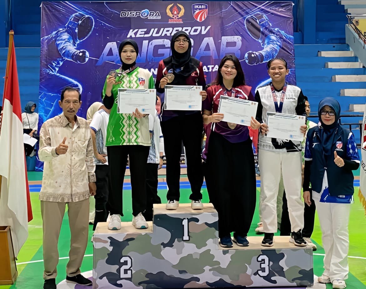 Atlet Anggar Balangan Rachel Raih Podium Kedua di Kejurprov Kalsel Atlet Anggar Balangan Rachel Raih Podium Kedua di Kejurprov Kalsel
