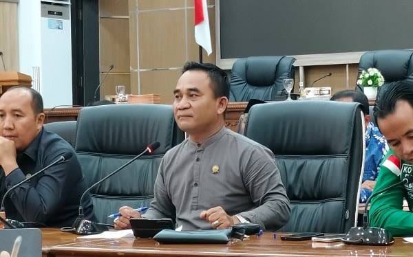 DPRD Balangan Dorong Beasiswa Anak Yatim Berlanjut hingga Perguruan Tinggi DPRD Balangan Dorong Beasiswa Anak Yatim Berlanjut hingga Perguruan Tinggi