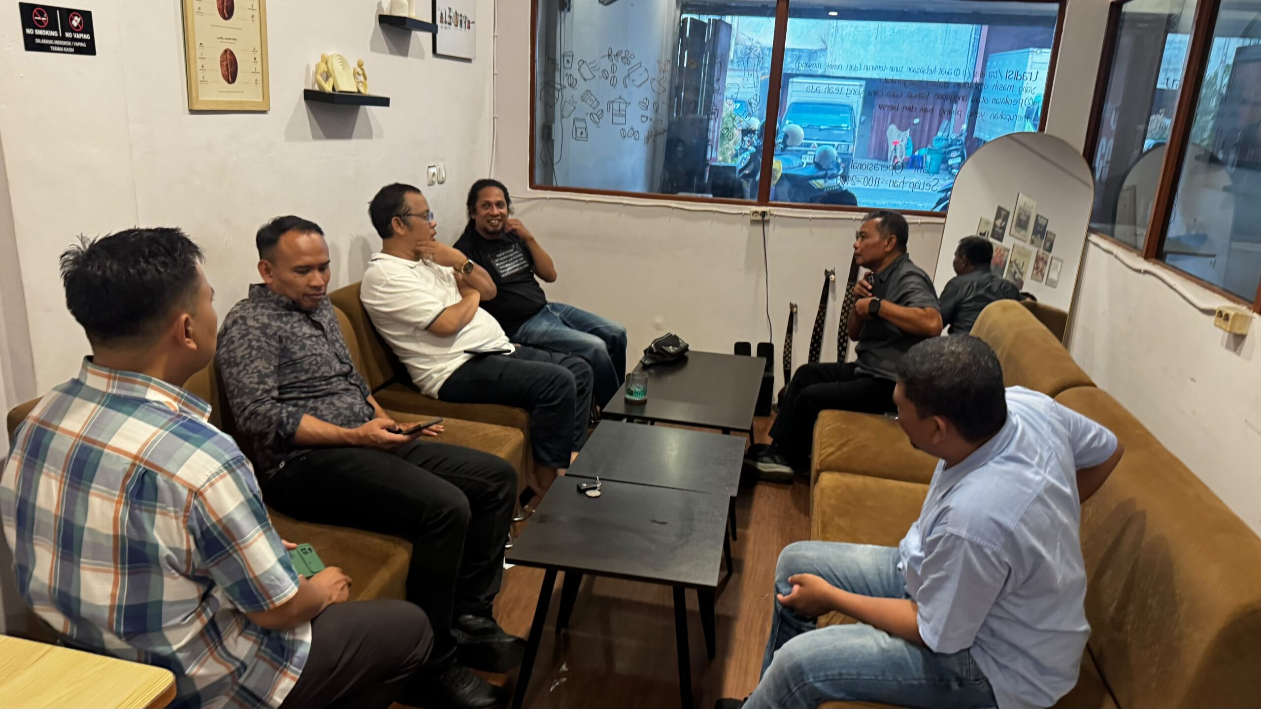 Sukrowadi Desak Pemprov Kalsel Percepat Penanganan Karhutla dan Benahi Pelayanan Publik Sukrowadi Desak Pemprov Kalsel Percepat Penanganan Karhutla dan Benahi Pelayanan Publik