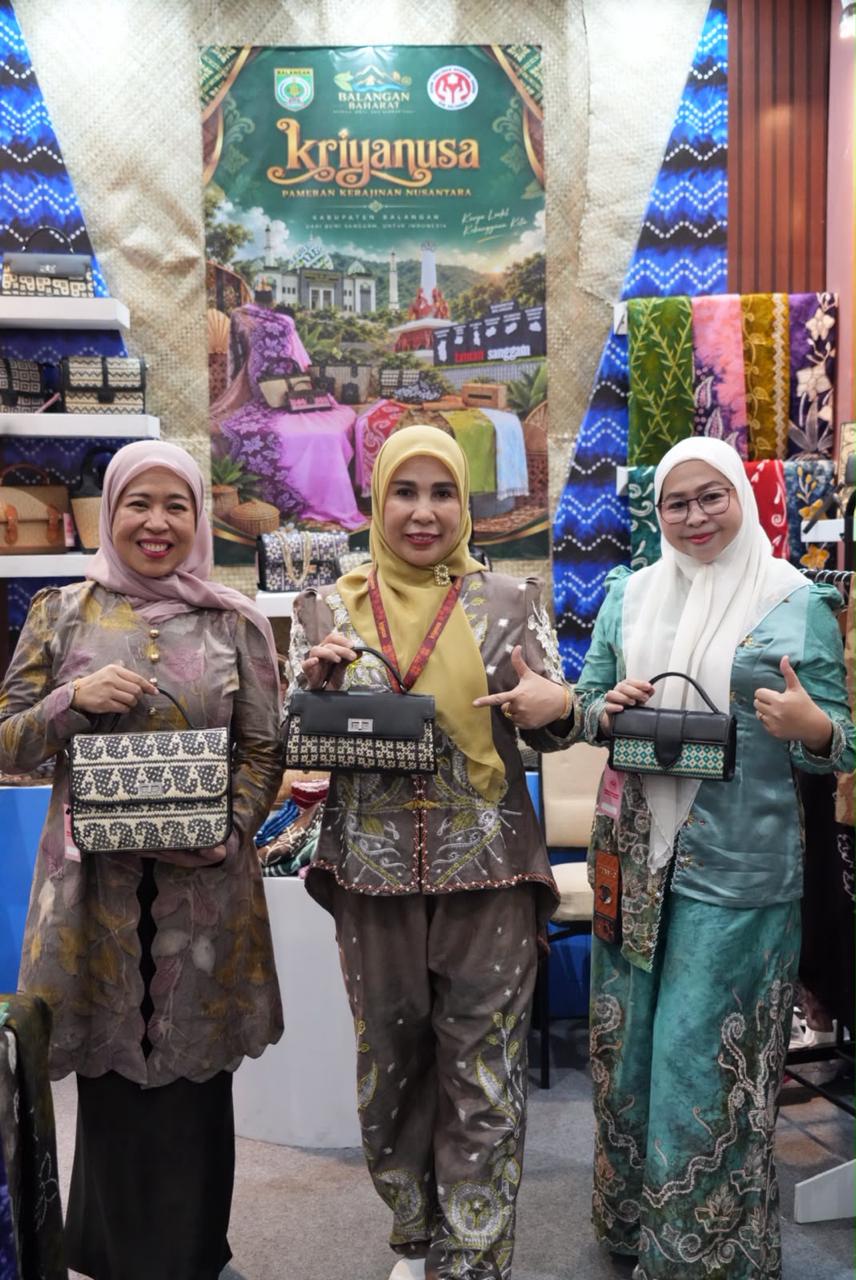 Ketua DPRD dan Dekranasda Balangan Dorong Produk Kriya Tembus Pasar Nasional Ketua DPRD dan Dekranasda Balangan Dorong Produk Kriya Tembus Pasar Nasional
